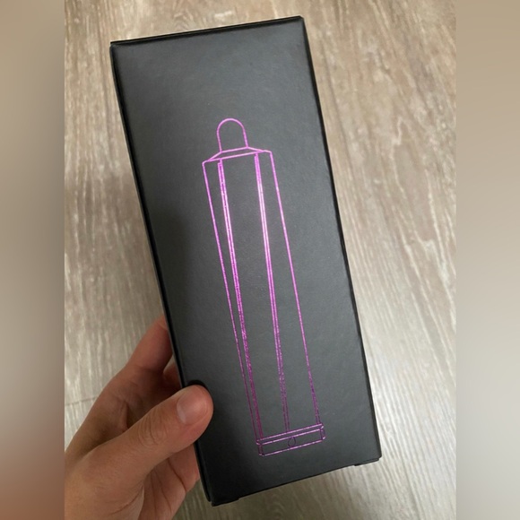 Dyson Airwrap 1.6" (40mm) LONG Barrel - Picture 5 of 5